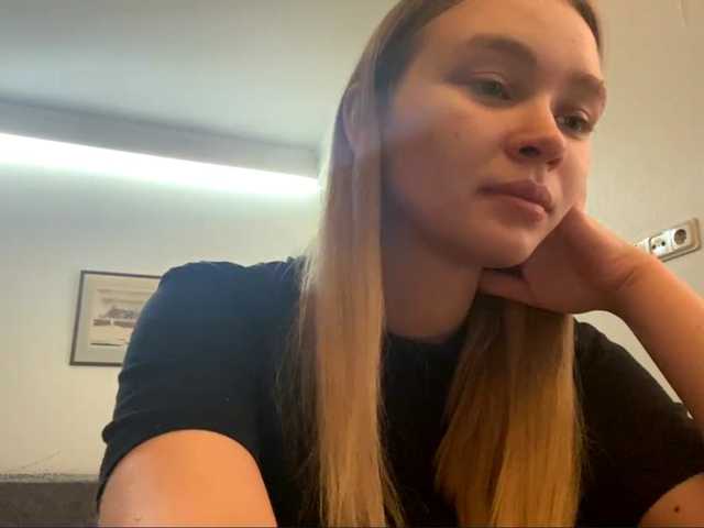 HerminiaLanting's BongaCams show and profile