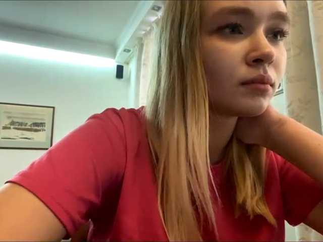 HerminiaLanting's BongaCams show and profile