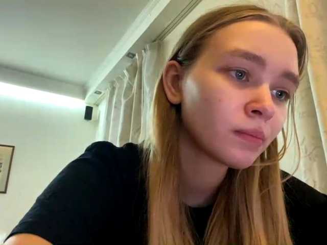 HerminiaLanting's BongaCams show and profile