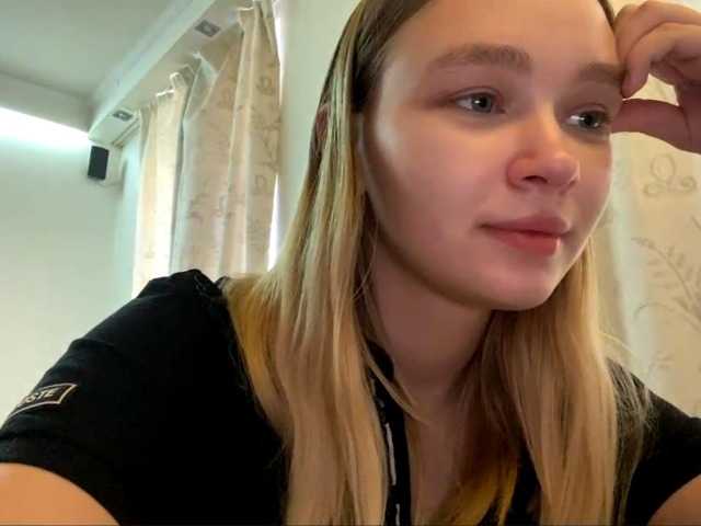 HerminiaLanting's BongaCams show and profile