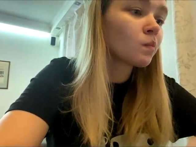 HerminiaLanting's BongaCams show and profile