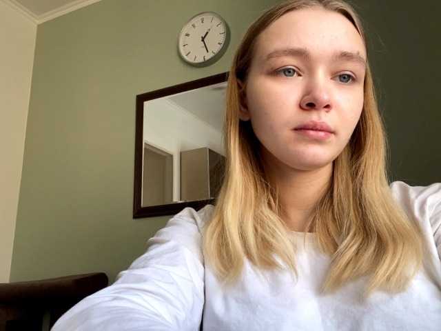 HerminiaLanting's BongaCams show and profile