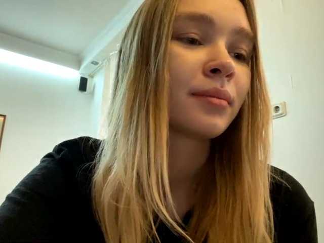 HerminiaLanting's BongaCams show and profile