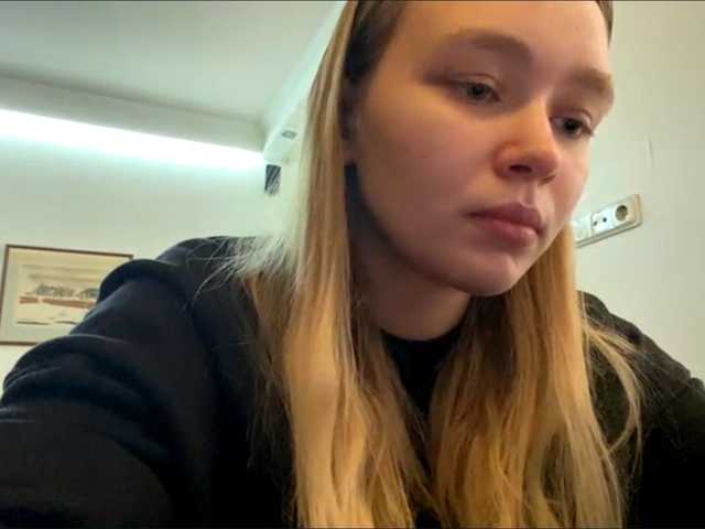 HerminiaLanting's BongaCams show and profile