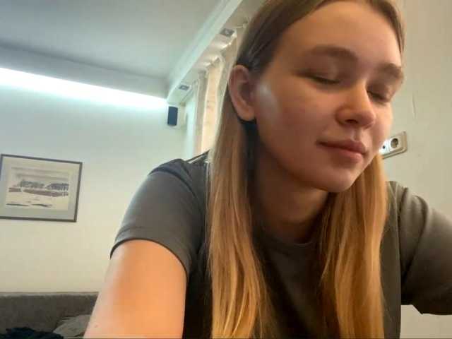 HerminiaLanting's BongaCams show and profile