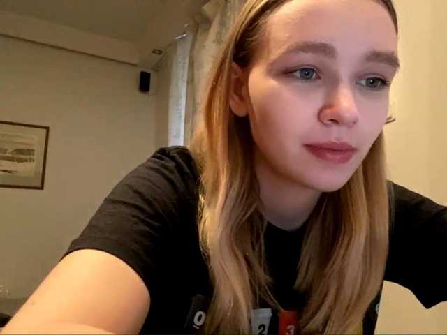 HerminiaLanting's BongaCams show and profile