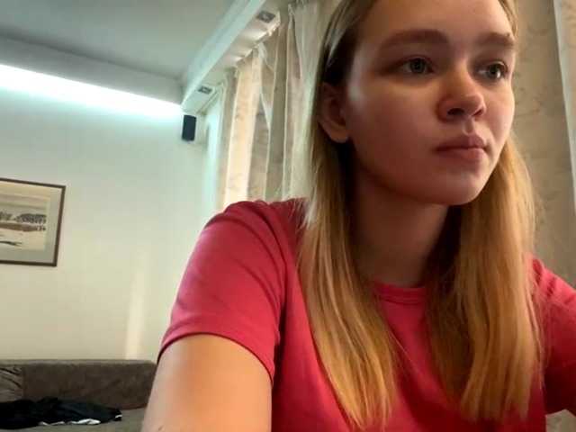 HerminiaLanting's BongaCams show and profile