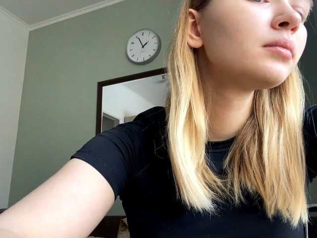 HerminiaLanting's BongaCams show and profile