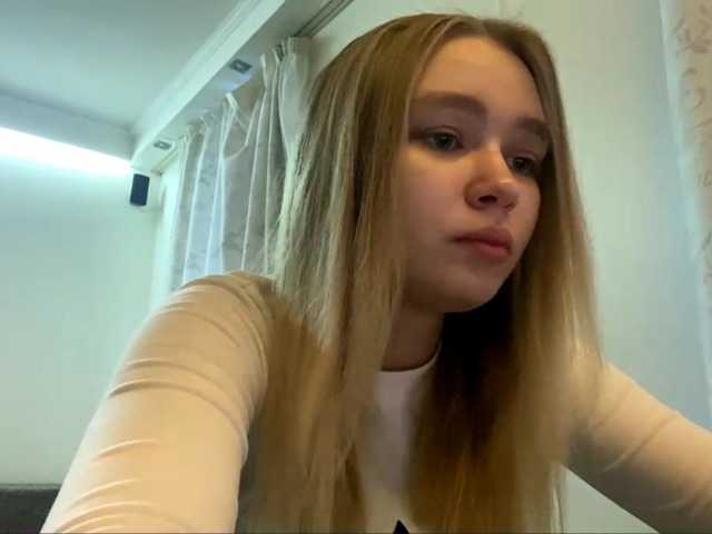 HerminiaLanting's BongaCams show and profile