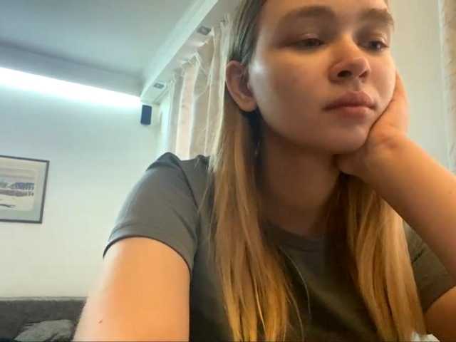 HerminiaLanting's BongaCams show and profile