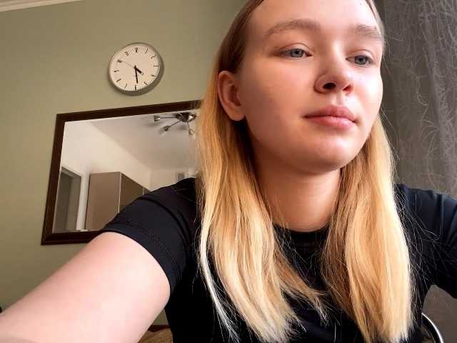 HerminiaLanting's BongaCams show and profile