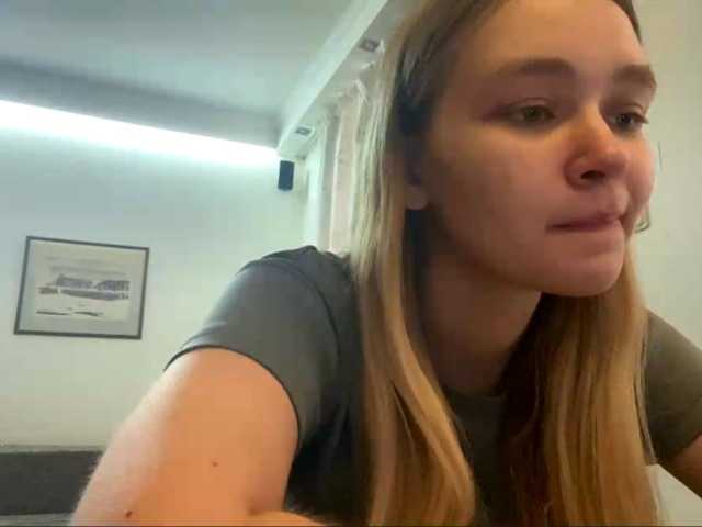 HerminiaLanting's BongaCams show and profile