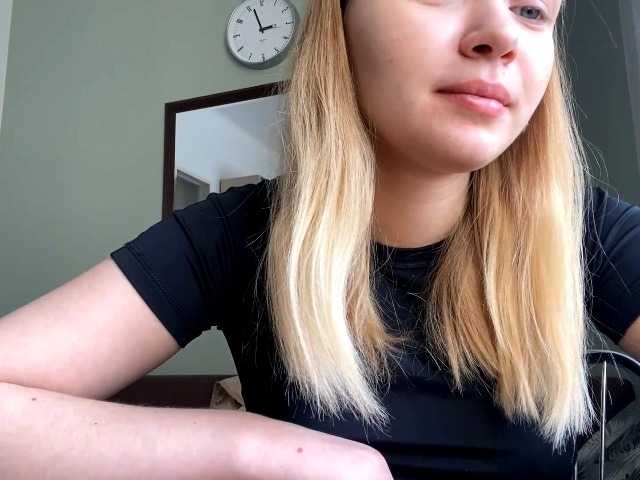 HerminiaLanting's BongaCams show and profile