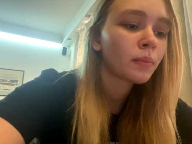 HerminiaLanting's BongaCams show and profile