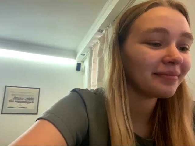 HerminiaLanting's BongaCams show and profile