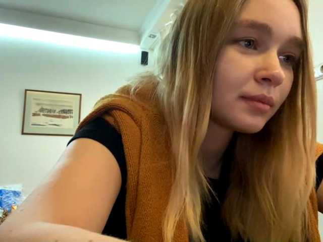 HerminiaLanting's BongaCams show and profile