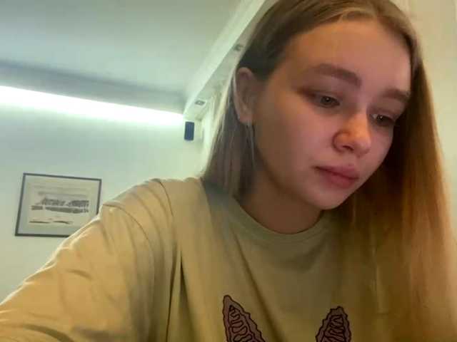 HerminiaLanting's BongaCams show and profile