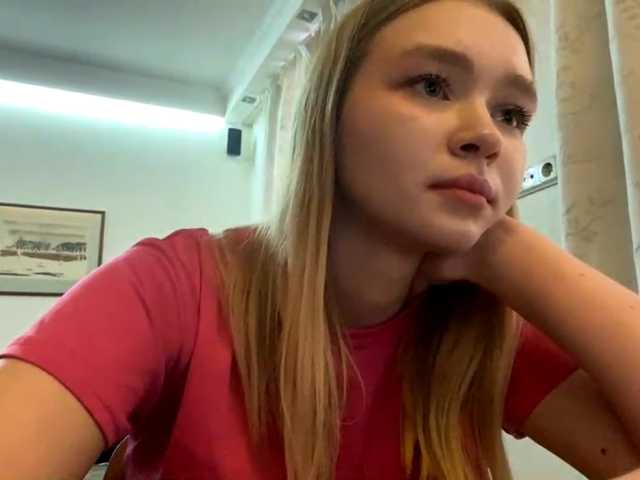 HerminiaLanting's BongaCams show and profile