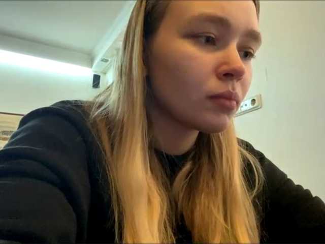 HerminiaLanting's BongaCams show and profile