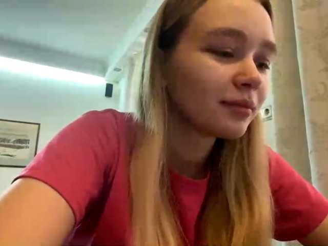 HerminiaLanting's BongaCams show and profile