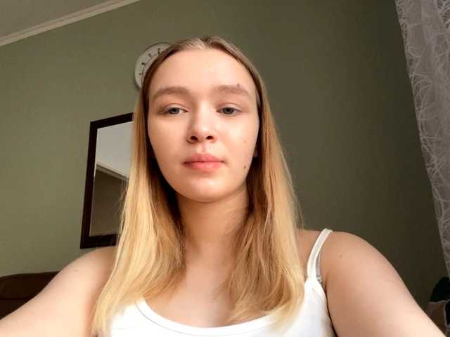 HerminiaLanting live cam