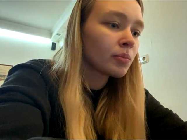 HerminiaLanting's BongaCams show and profile