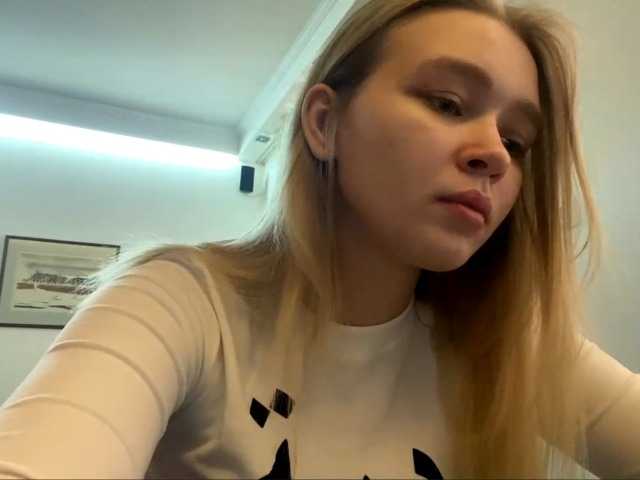 HerminiaLanting's BongaCams show and profile