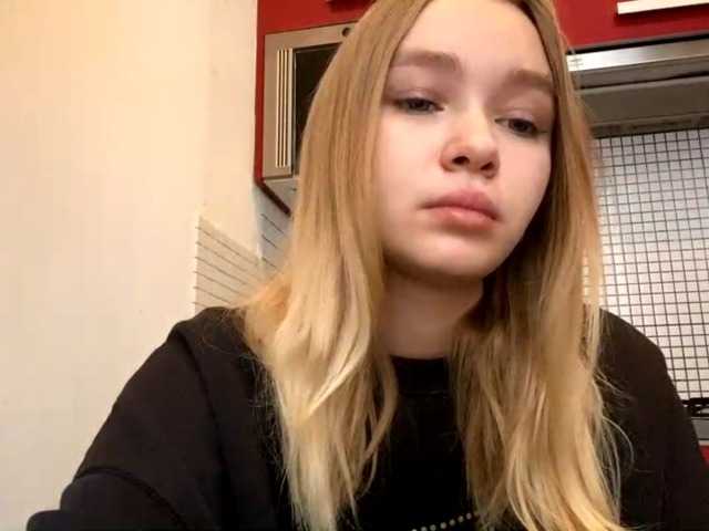 HerminiaLanting's BongaCams show and profile