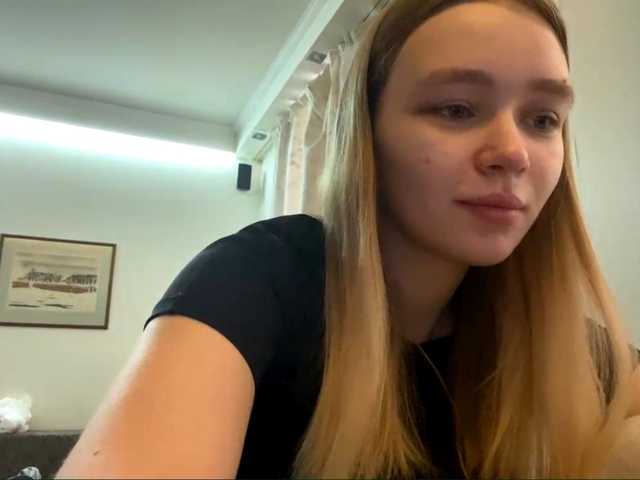 HerminiaLanting's BongaCams show and profile