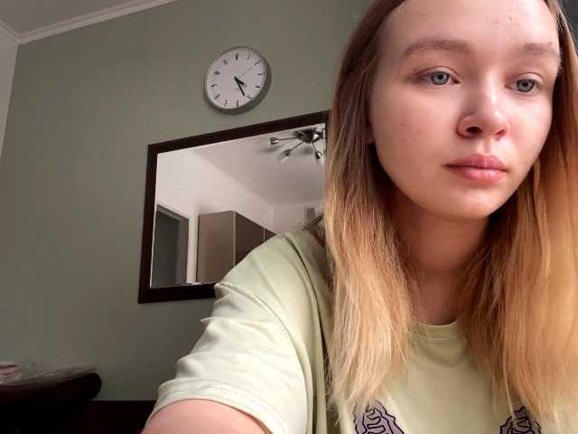 HerminiaLanting's BongaCams show and profile