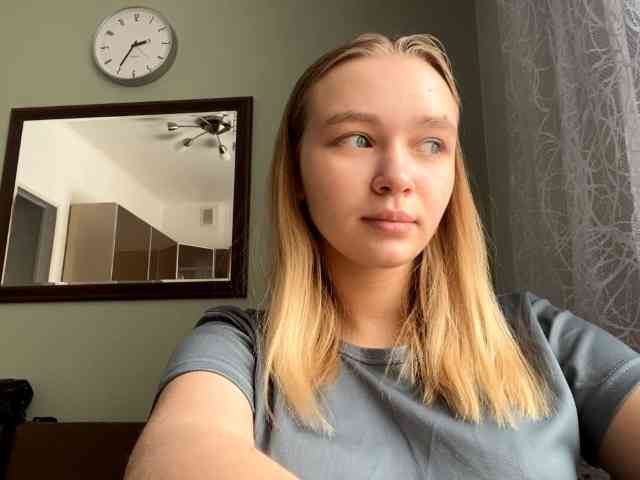 HerminiaLanting webcam