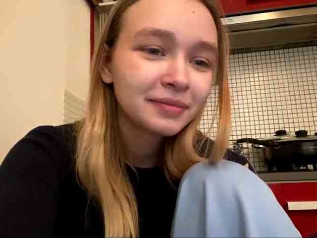 HerminiaLanting Live Webcam on BongaCams