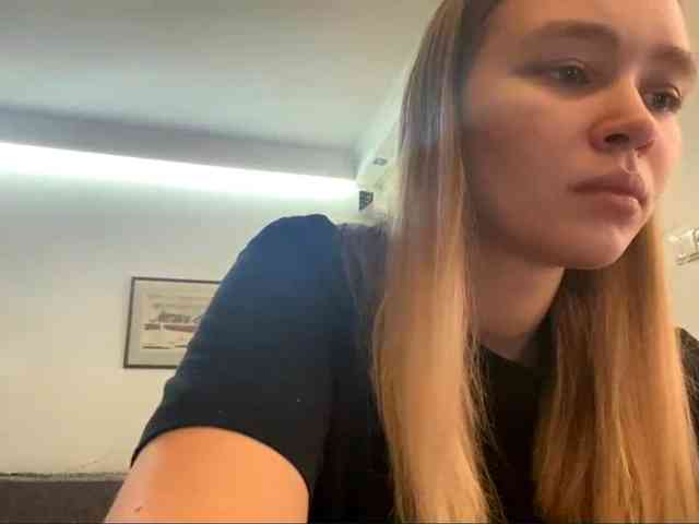 HerminiaLanting Live Webcam on BongaCams