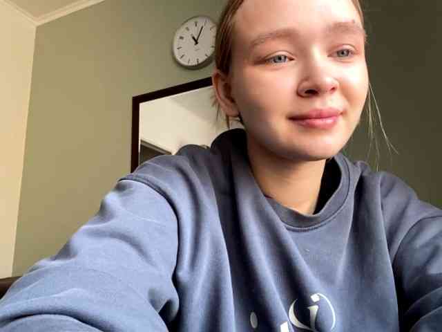 HerminiaLanting Live Webcam on BongaCams