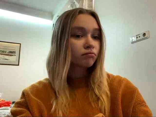 HerminiaLanting Live Webcam on BongaCams