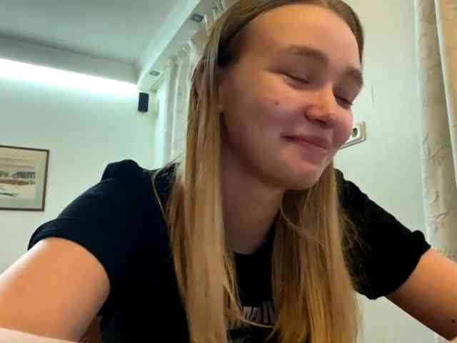 HerminiaLanting webcam