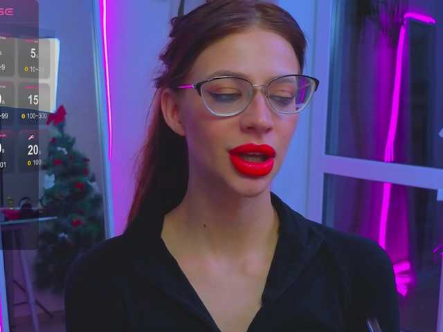 Lizattt's BongaCams show and profile