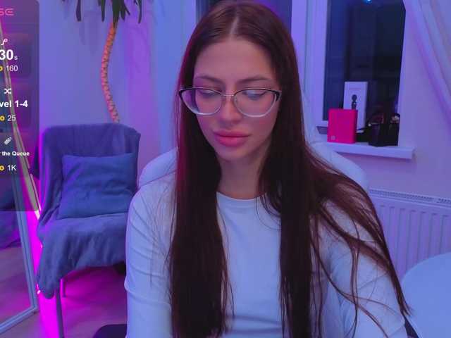 Lizattt's BongaCams show and profile