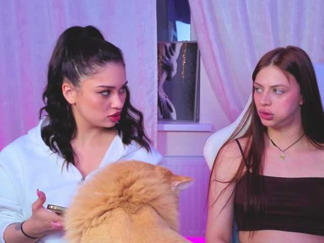 Lizattt's BongaCams show and profile