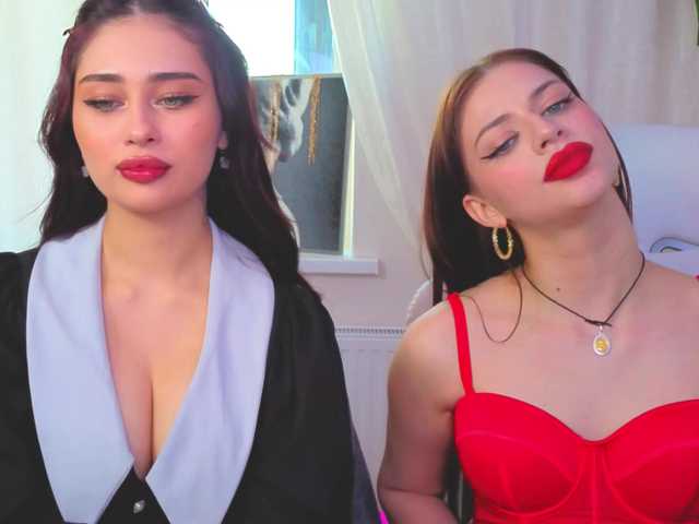 Lizattt's BongaCams show and profile