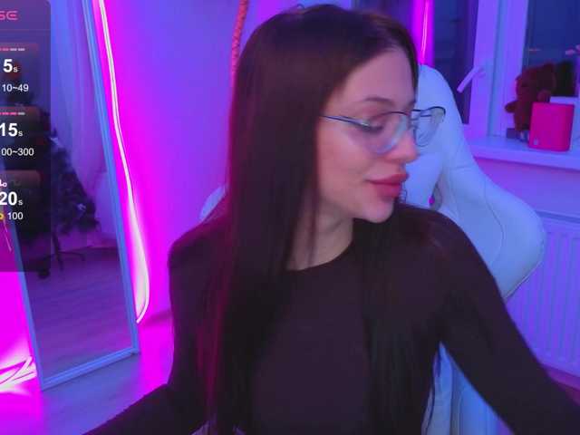 Lizattt's BongaCams show and profile