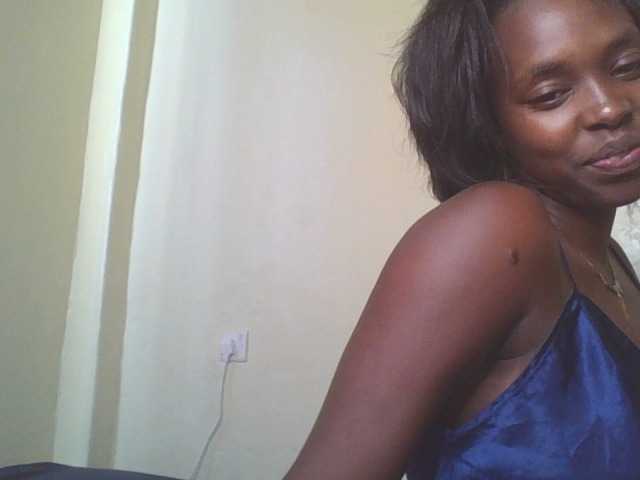 Sexykitty4's BongaCams show and profile