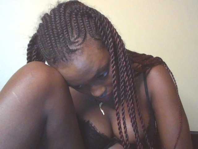 Sexykitty4's BongaCams show and profile