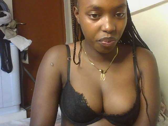 Sexykitty4 from BongaCams is Freechat