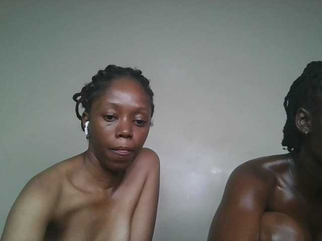 Sexykitty4's BongaCams show and profile