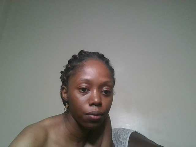 Sexykitty4's BongaCams show and profile