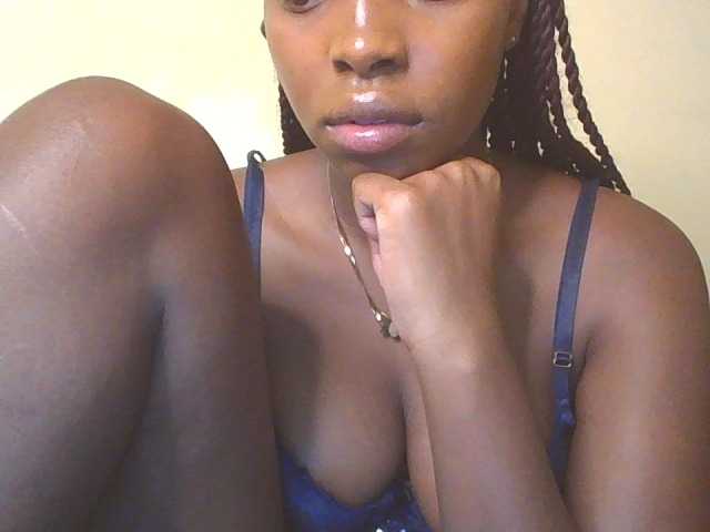 Sexykitty4's BongaCams show and profile