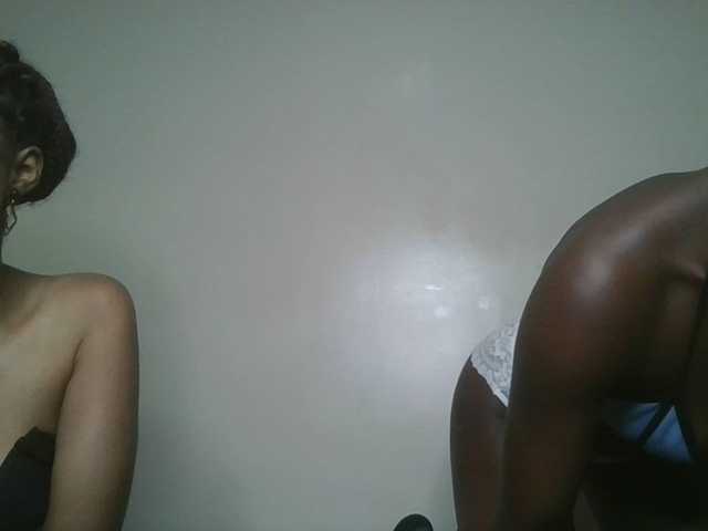 Sexykitty4's BongaCams show and profile