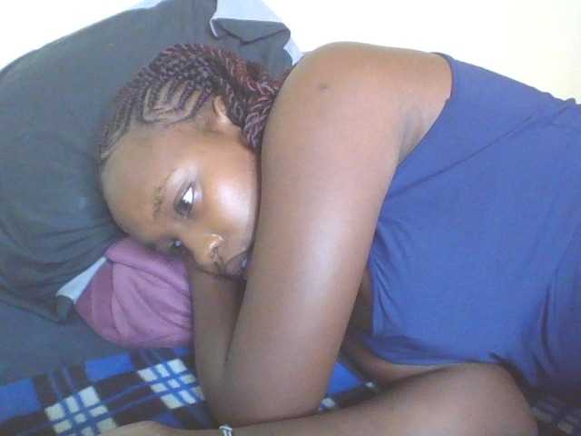 Sexykitty4's BongaCams show and profile