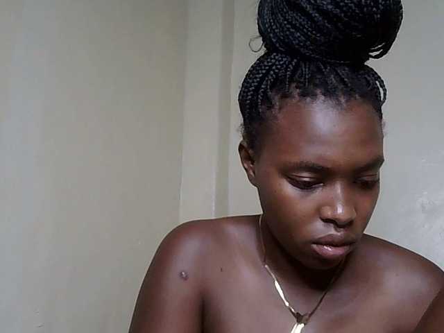 Sexykitty4's BongaCams show and profile